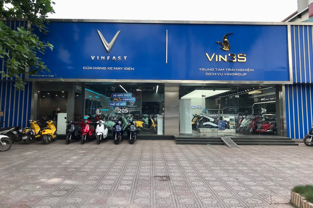 Cửa hàng xe máy điện Vinfast Hoàng Mai
